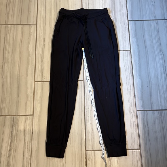 Lululemon Align Material Black Joggers 4 - Picture 2 of 4